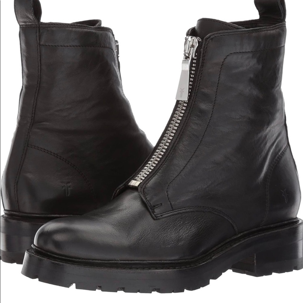 NWOT Frye Julie Front Zip Combat Style Boot